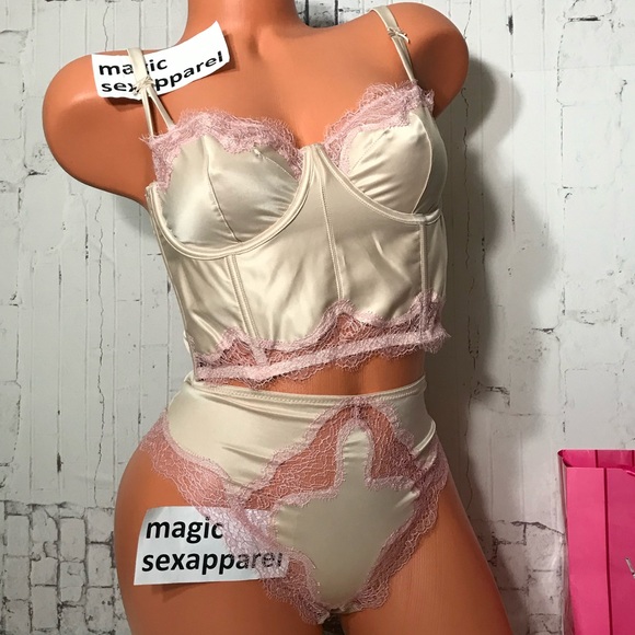 Victoria's Secret Other - VS LUXE 36 38 BRA M L PANTY SET SATIN LACE CAGED